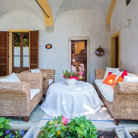 Apartment Monte Sleeps 4 Pool Wifi *