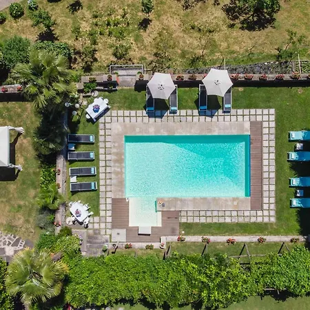 Monte Sleeps 4 Pool Wifi Apartment *